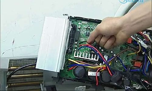 大连市美的空调电话是多少